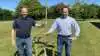 Niels Jepsen (tv) og Bo Ellegaard (th), Landbrugsrådgivning Syd, anbefaler lodsejere at se mulighederne i BNBO. For eksempel skovrejsning, jordfordeling, ændring af skel eller udlægning af natur. Foto: Landbrugsrådgivning Syd