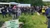Op mod 200 mennesker var mødt op til demonstrationen i Aabenraa onsdag, hvilket arrangøren betegnede som tilfredsstillende. - Det er jo en lille branche, lød det blandt andet fra arrangøren Bjarke Schwartz fra foreningen Fair Konkurrence.