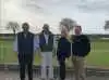 Camilla Dupont blev på sin første arbejdsdag for Roskilde Dyrskue blandt andet budt velkommen af tre bestyrelsesmedlemmer. Fra venstre: Torben Hansen, Povl Fritzner og Anders Mortensen (til højre for Camilla Dupont). Foto: Jesper Hallgren