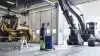 Volvo Construction Equipment lancerer en ny hydraulikolie som øger serviceintervallerne på gravemaskiner med larvebånd med 50 procent. Pressefoto: Volvo Construction Equipment
