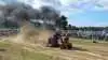 Deltagere ved Sydfyns Traktortræk kommer fortrinsvis med landbrugstraktorer, men Bent R. Skov var blandt de få, der deltog i Showklassen.