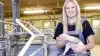 Mette Albertsen er DLG Nordjyllands specialist i foderkonceptet PrimeFeed. Hun rådgiver svineproducenter, driftsledere og medarbejdere direkte på staldgangen.